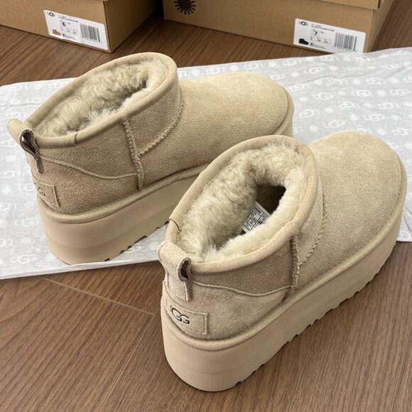 UGG Ultra Mini Platform - Picture 4 of 5